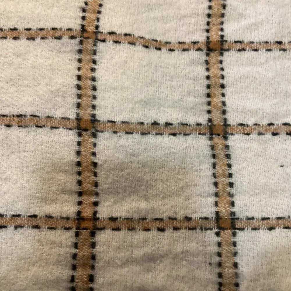 Anne Klein Scarf Fringed Plaid Neutral Cream Tan Black Large Blanket‎ Cozy Soft